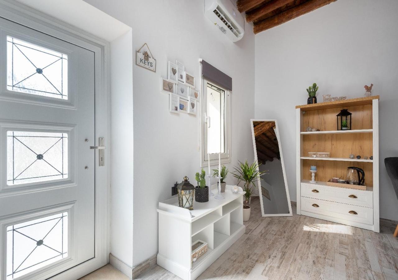 Lotza Traditional House Salakos Luaran gambar
