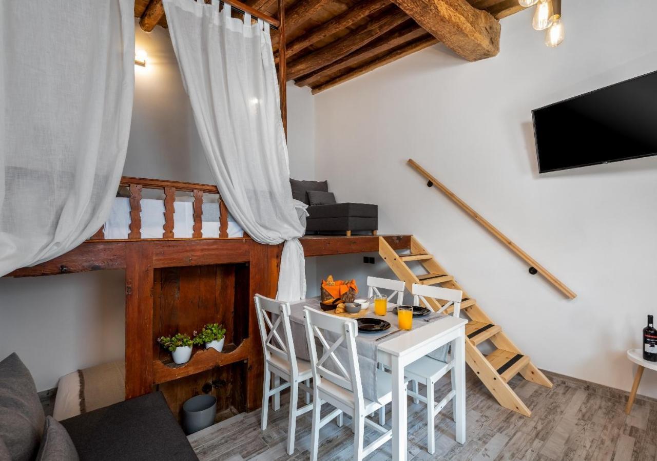 Lotza Traditional House Salakos Luaran gambar